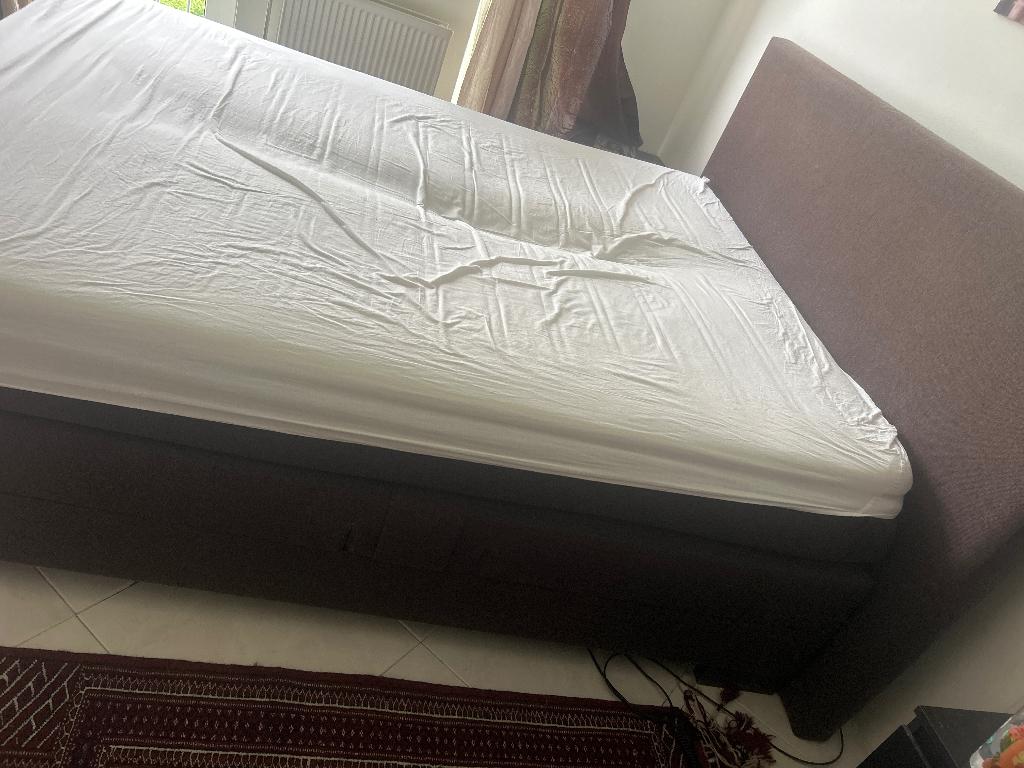 Bedbox, Bruin, Tweepersoons, Ophalen of Verzenden, Zo goed als nieuw