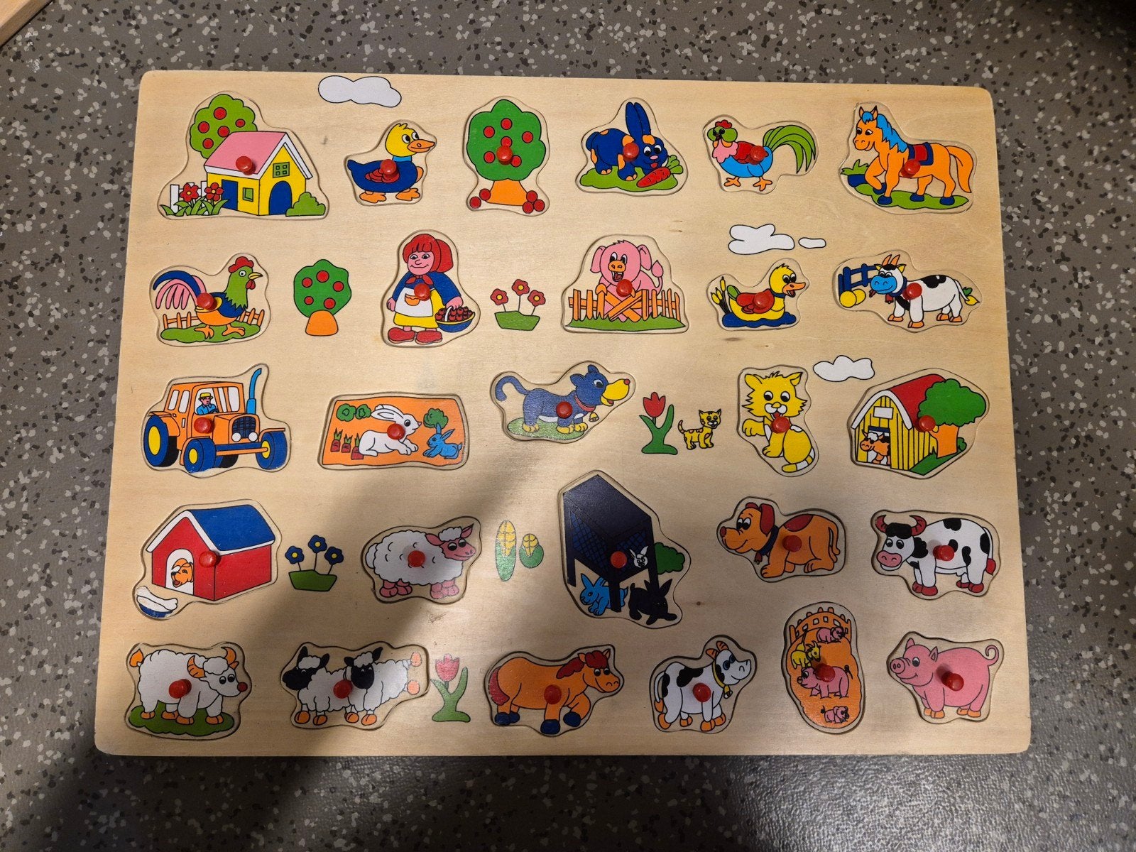 Grote houten boerderij puzzel, Ophalen, 2 tot 4 jaar, Gebruikt, Meer dan 50 stukjes