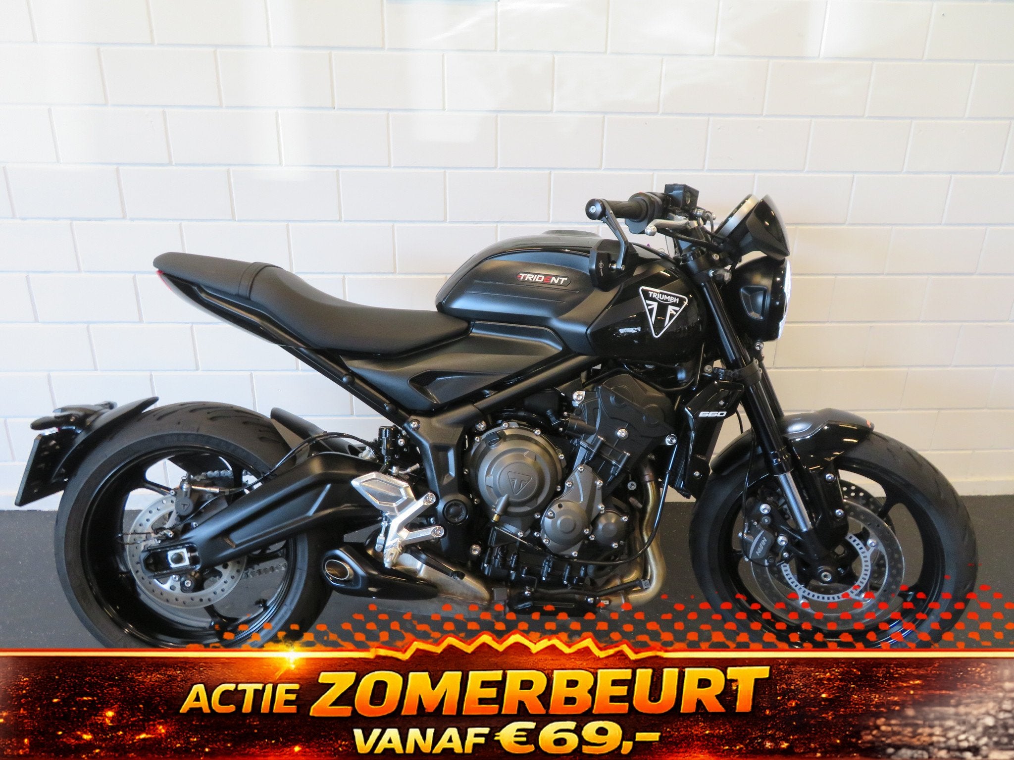 Triumph TRIDENT 660 ABS NIEUWSTAAT! (bj 2025), Naked bike, 660 cc, Bedrijf