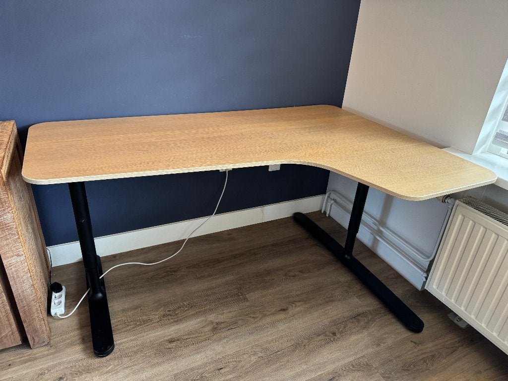 IKEA BEKANT hoekbureau, hoogte verstelbaar, 160x110/60, Huis en Inrichting, Bureaus, Ophalen, 160 cm, Hoekbureau, Zo goed als nieuw