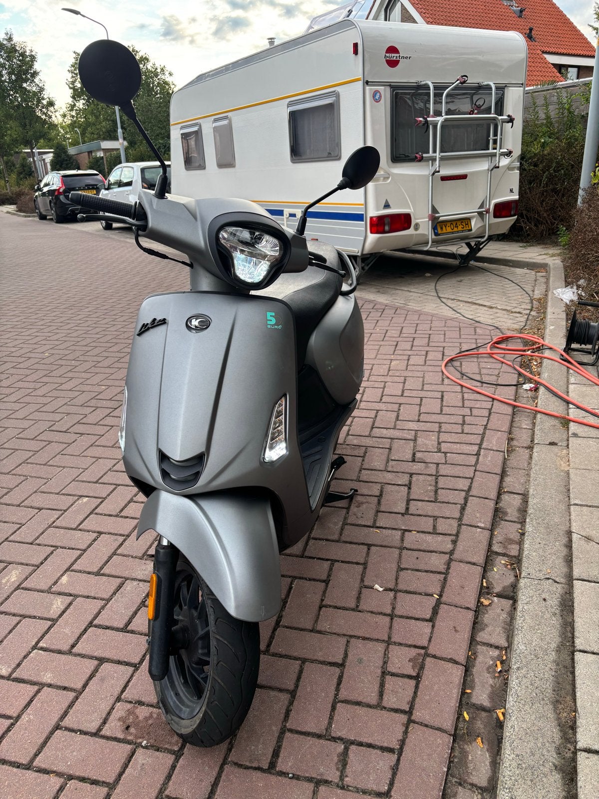 Kymco Like 50cc scooter - Bouwjaar 2022 - Zo goed als nieuw, Ophalen, Zo goed als nieuw, Benzine, Like