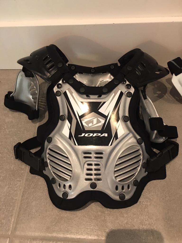 mooie kinder boddyportrekter, Motorcrosskleding, Jopa, Kinderen, Ophalen of Verzenden