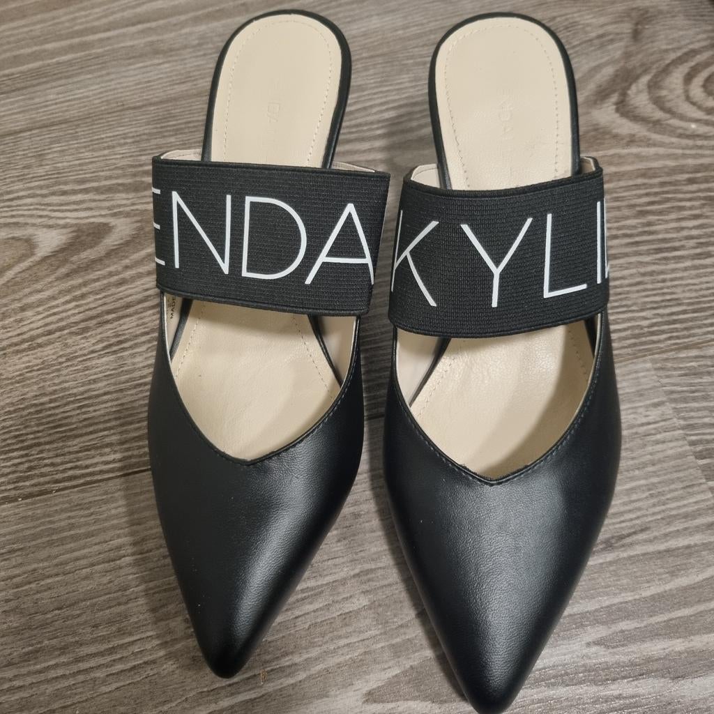 Kendall + Kylie, Ophalen of Verzenden, Zo goed als nieuw, Sneakers of Gympen