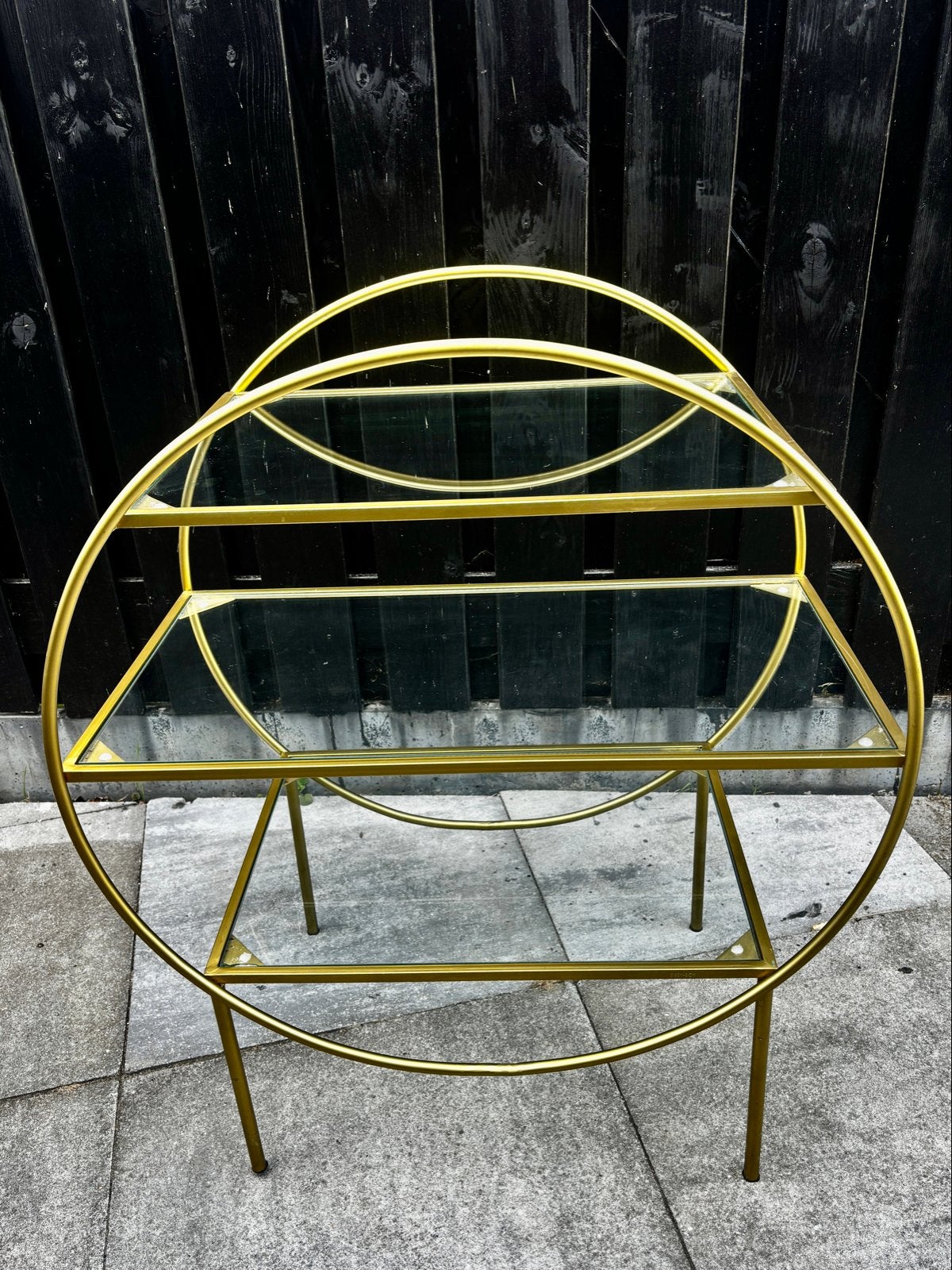 Gouden bijzettafel met glazen platen, Ophalen, Gebruikt, Metaal of Aluminium, 75 cm of meer