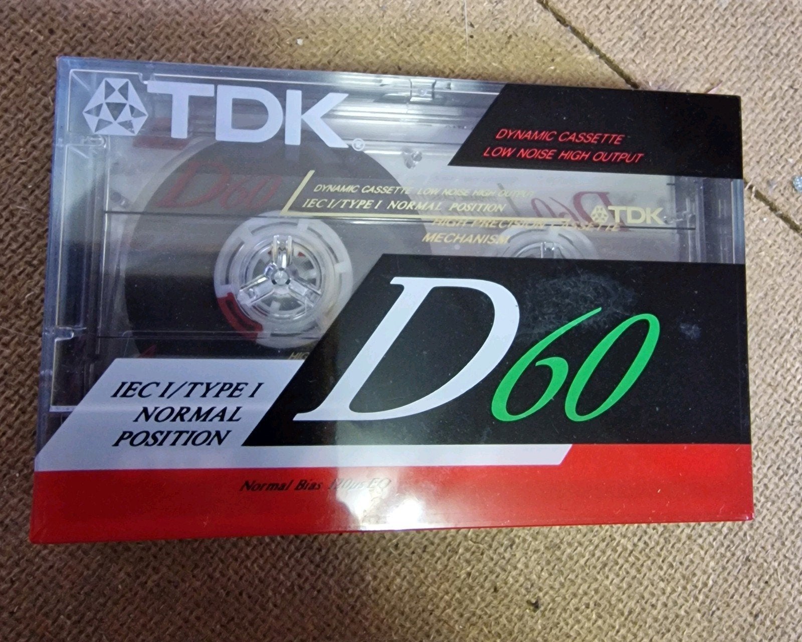 TDK D60 Cassettebandje - Nieuw in verpakking, Cd's en Dvd's, Cassettebandjes, Overige genres, 1 bandje, Ophalen of Verzenden, Nieuw in verpakking