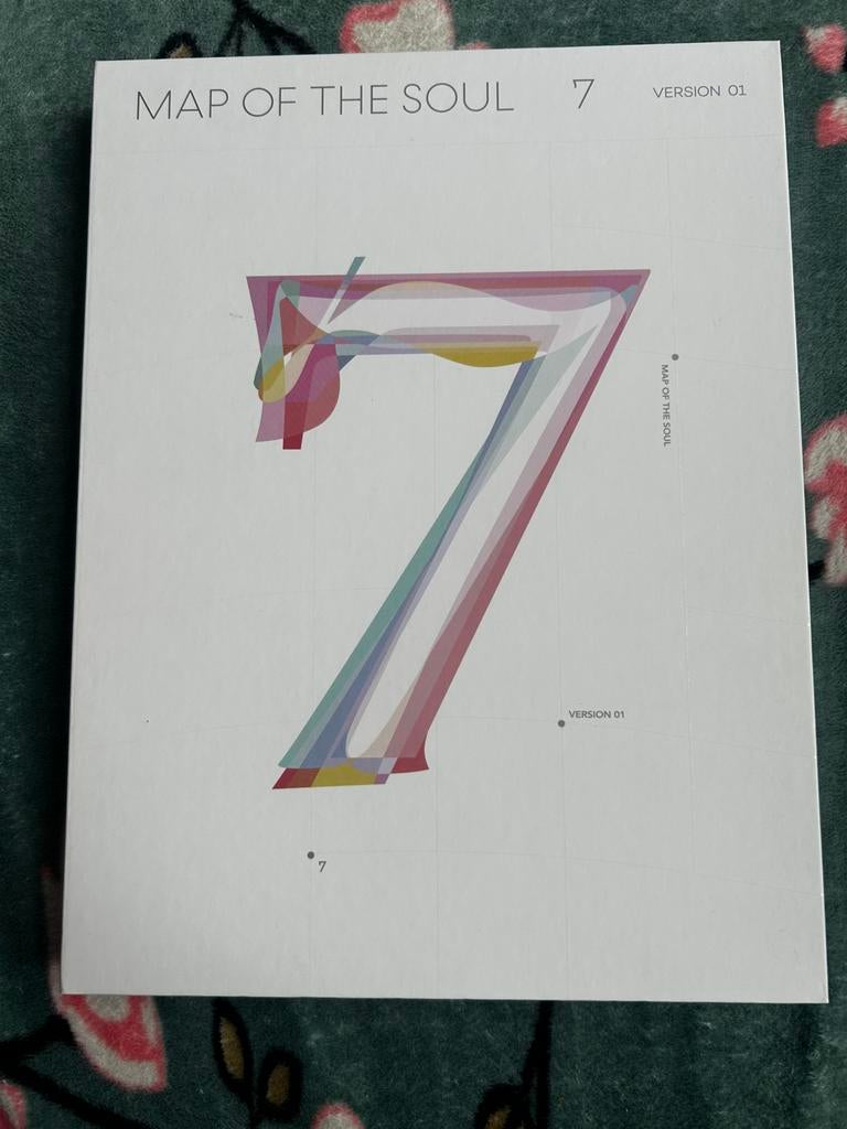 Map Of The Soul 7 version 1 - BTS, complete album, Verzamelen, Ophalen, Zo goed als nieuw, Cd of Plaat