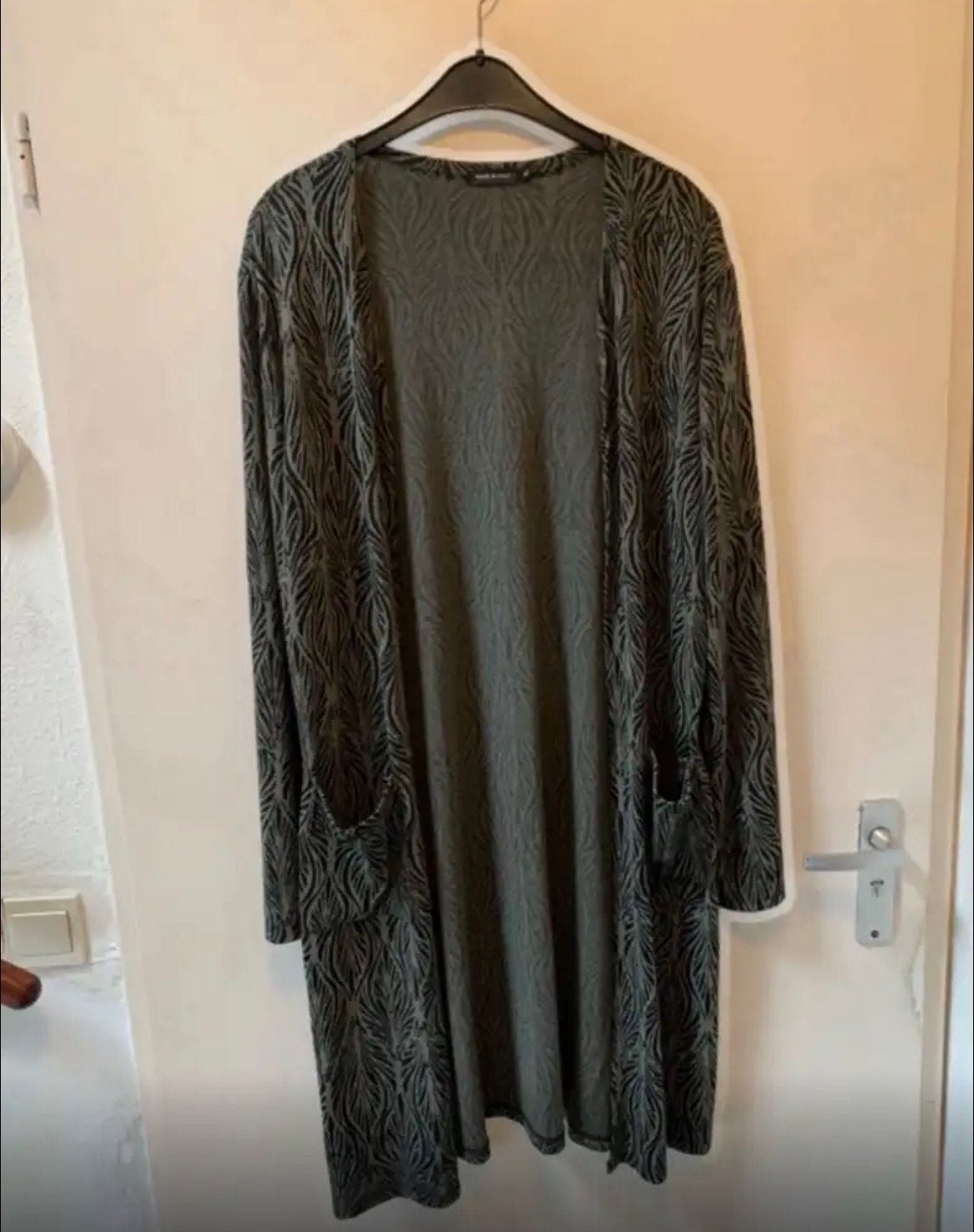 Groene lange vest/jas. Maat XL., Ophalen of Verzenden, Zo goed als nieuw, Maat 46/48 (XL) of groter, Groen