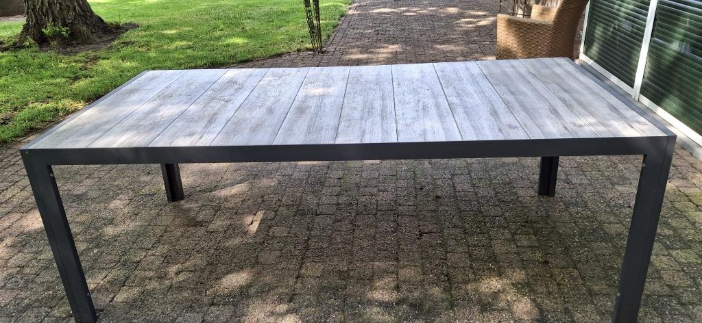 Tuinstoelen en tuintafel, Tuin en Terras, Ophalen, Gebruikt, Kunststof
