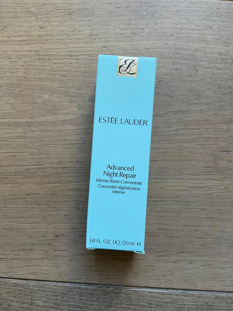 Estee Lauder Serum: Advanced Night Repair Intense Reset 20ml, Ophalen of Verzenden, Nieuw, Gehele gezicht, Verzorging