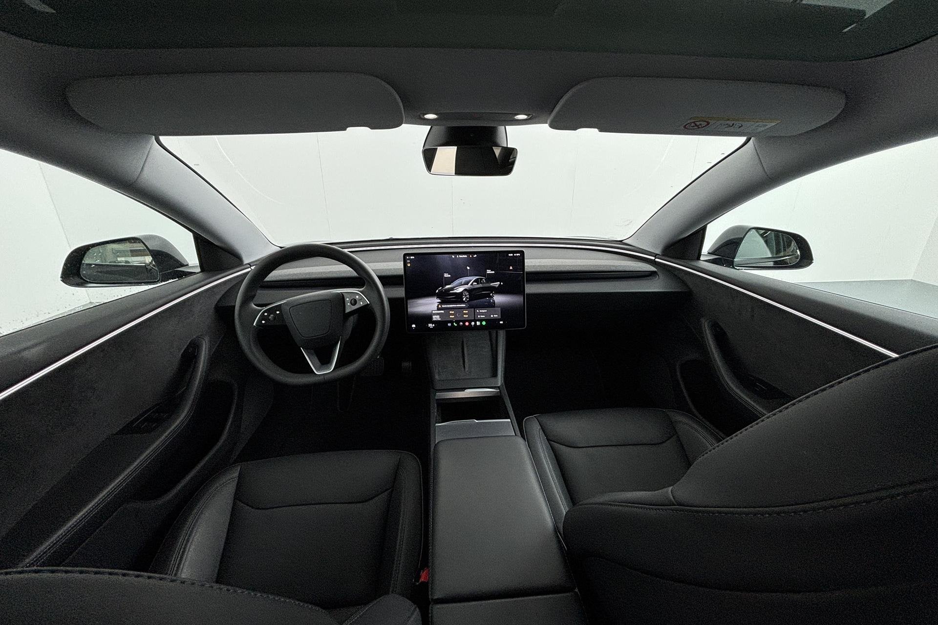 Tesla Model 3 Premium Long Range AWD 78 kWh Panoramadak, Nav, Auto's, Automaat, Stof, Gebruikt, 495 min