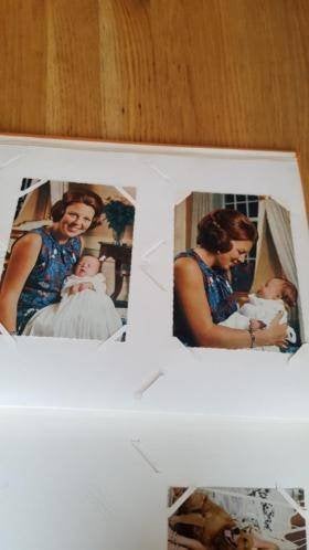album met 37 kaarten van het koninklijk huis van oranje, Ophalen, Gebruikt, Kaart, Foto of Prent