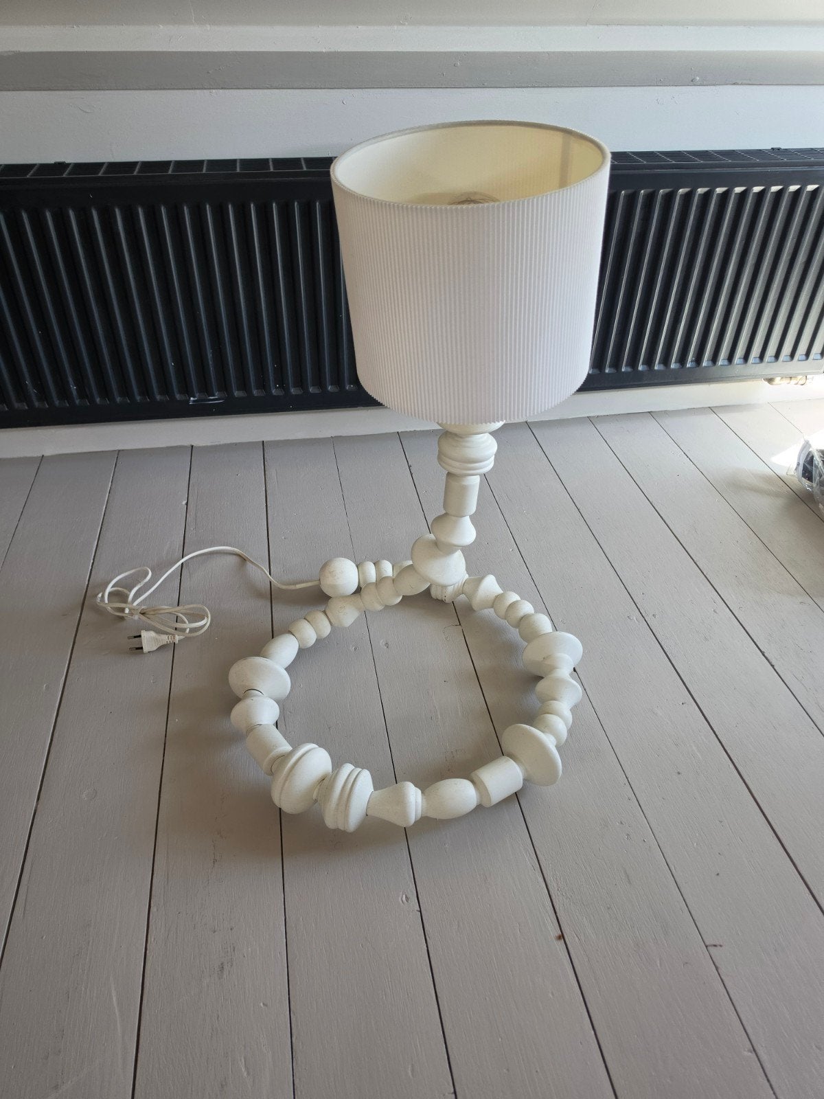 IKEA PS Svarna design lamp - Zeldzaam exemplaar, Huis en Inrichting, Lampen | Vloerlampen, Gebruikt, Design, Modern, Minder dan 100 cm