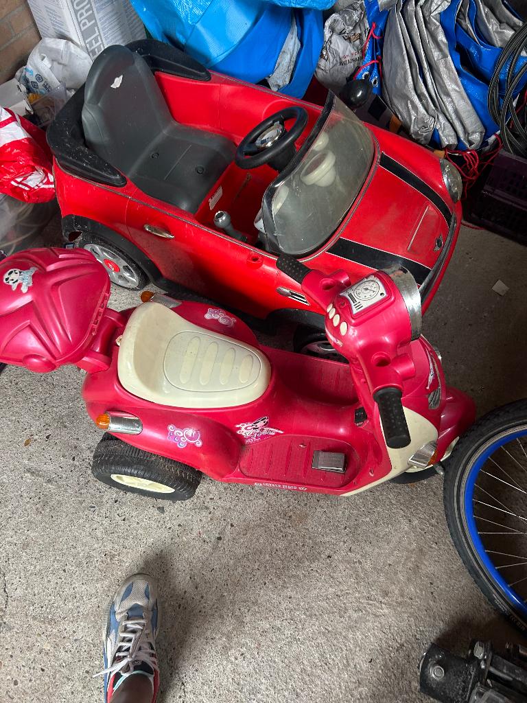 Elektrische kinderauto en motor, Ophalen, Gebruikt
