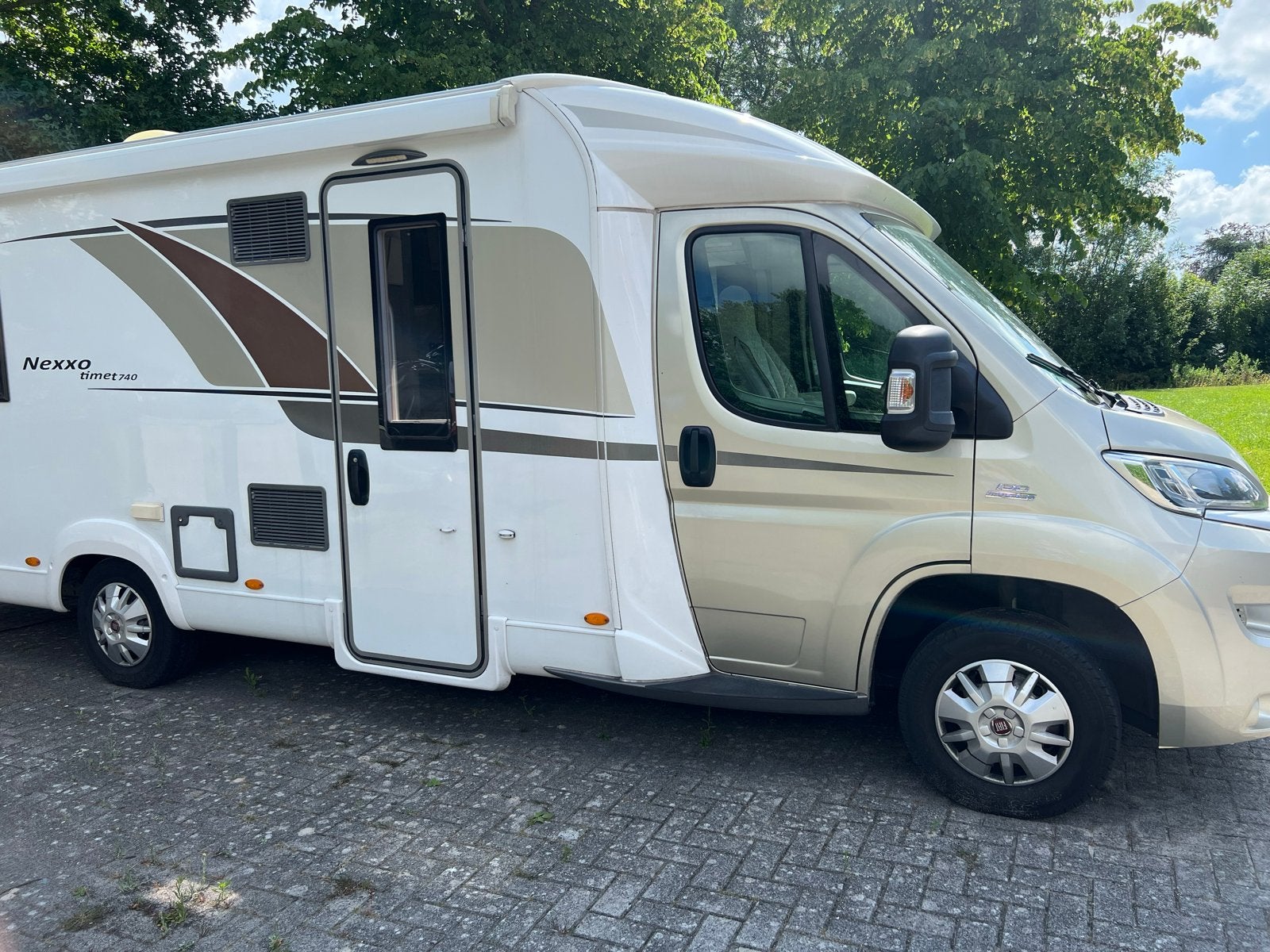 Caravans And Camping Bürstner