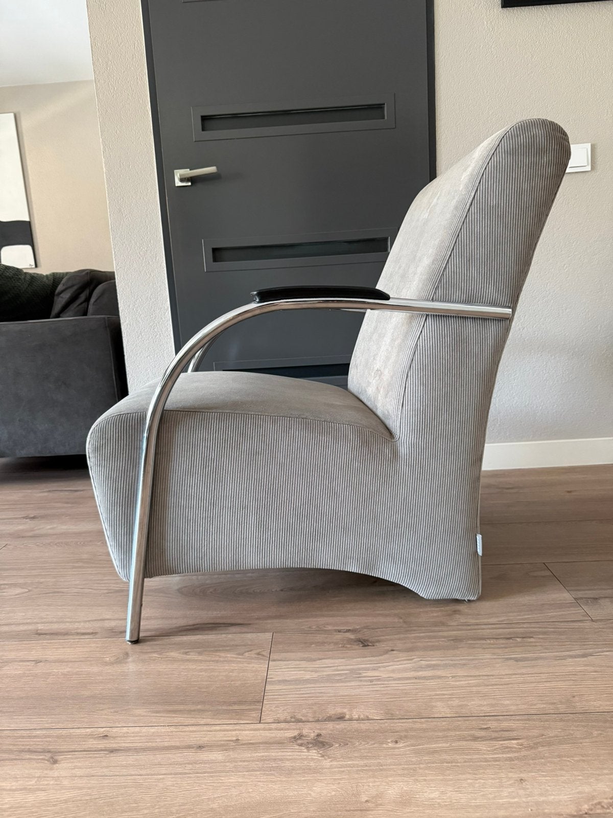 Woood fauteuil met hocker - ribstof grijs, Ophalen, 75 tot 100 cm, Zo goed als nieuw, Modern warm