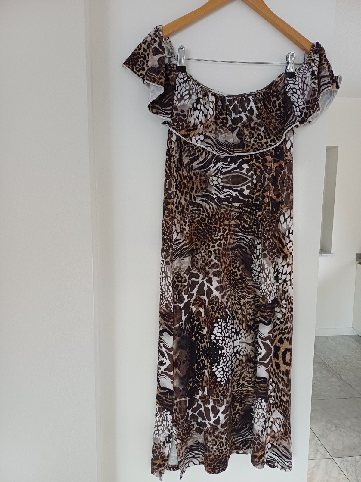Crème de la crème jurk maat S, Kleding | Dames, Jurken, Bruin, Ophalen of Verzenden, Zo goed als nieuw, Maat 36 (S)