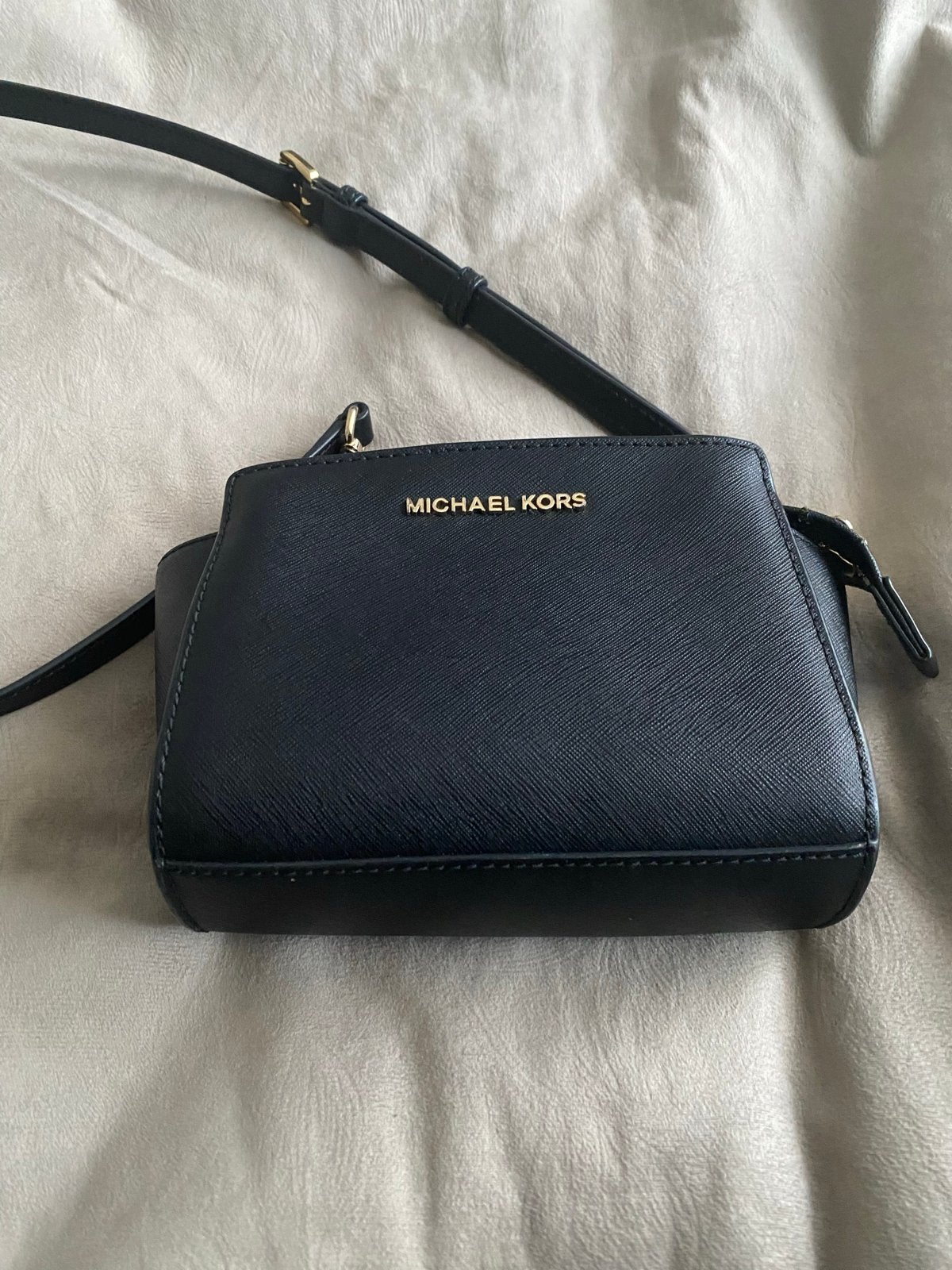 Michael Kors Schoudertasje Zwart, Ophalen of Verzenden, Zo goed als nieuw, Zwart, Schoudertasje