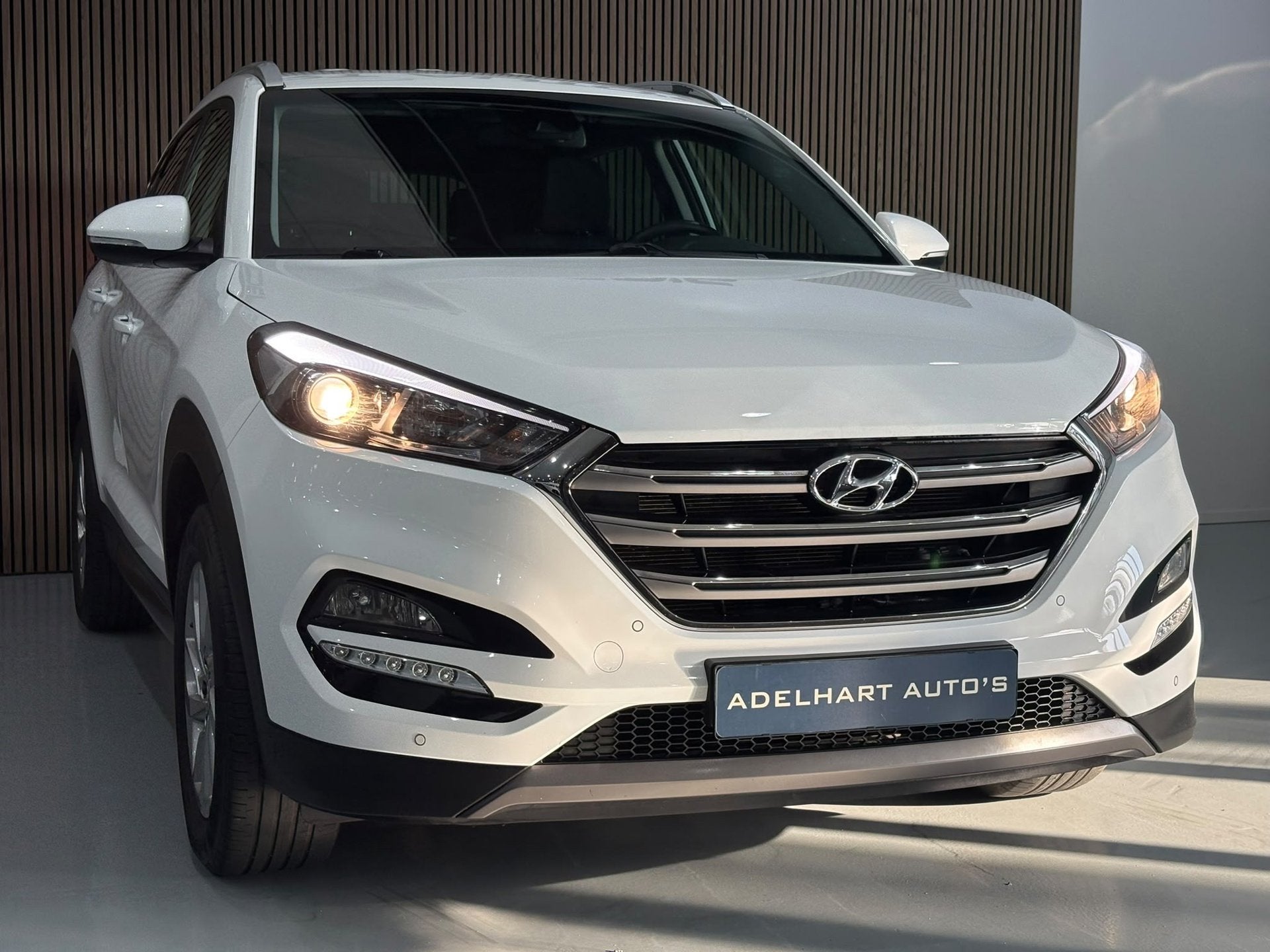Hyundai Tucson 1.6 GDi Comfort / Navigatie full Map / Camera, Auto's, Voorwielaandrijving, Stof, Gebruikt, Origineel Nederlands