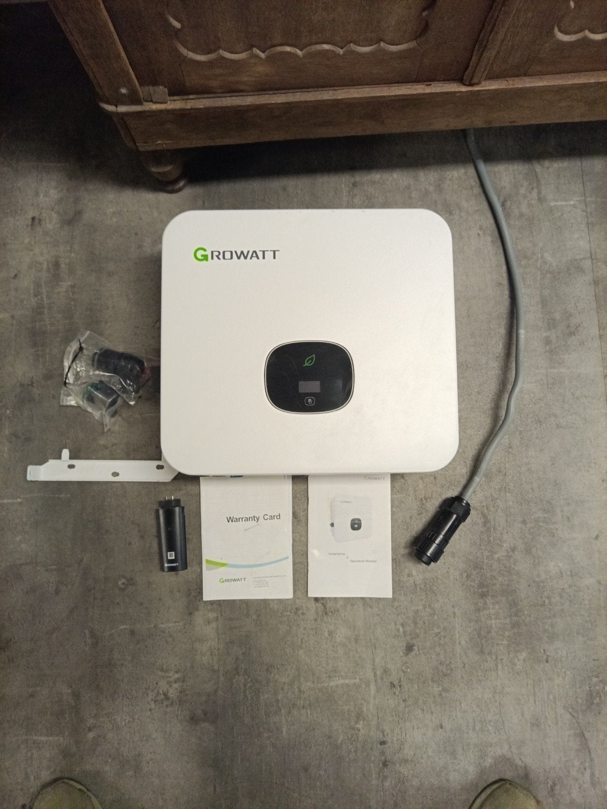 Growatt Omvormer 9000w voor Zonnepanelen, Ophalen of Verzenden, Zo goed als nieuw, Overige typen, 200 wattpiek of meer