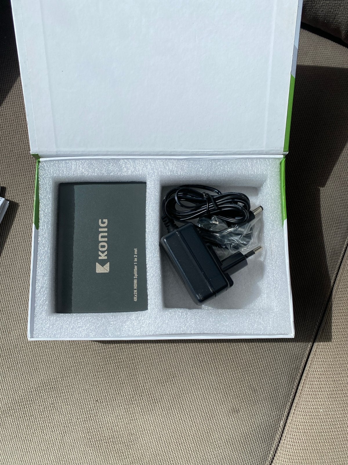 König 2-Poorts HDMI Splitter 4K2K - KNVSP3402, Ophalen of Verzenden, Nieuw, Minder dan 2 meter, HDMI-kabel