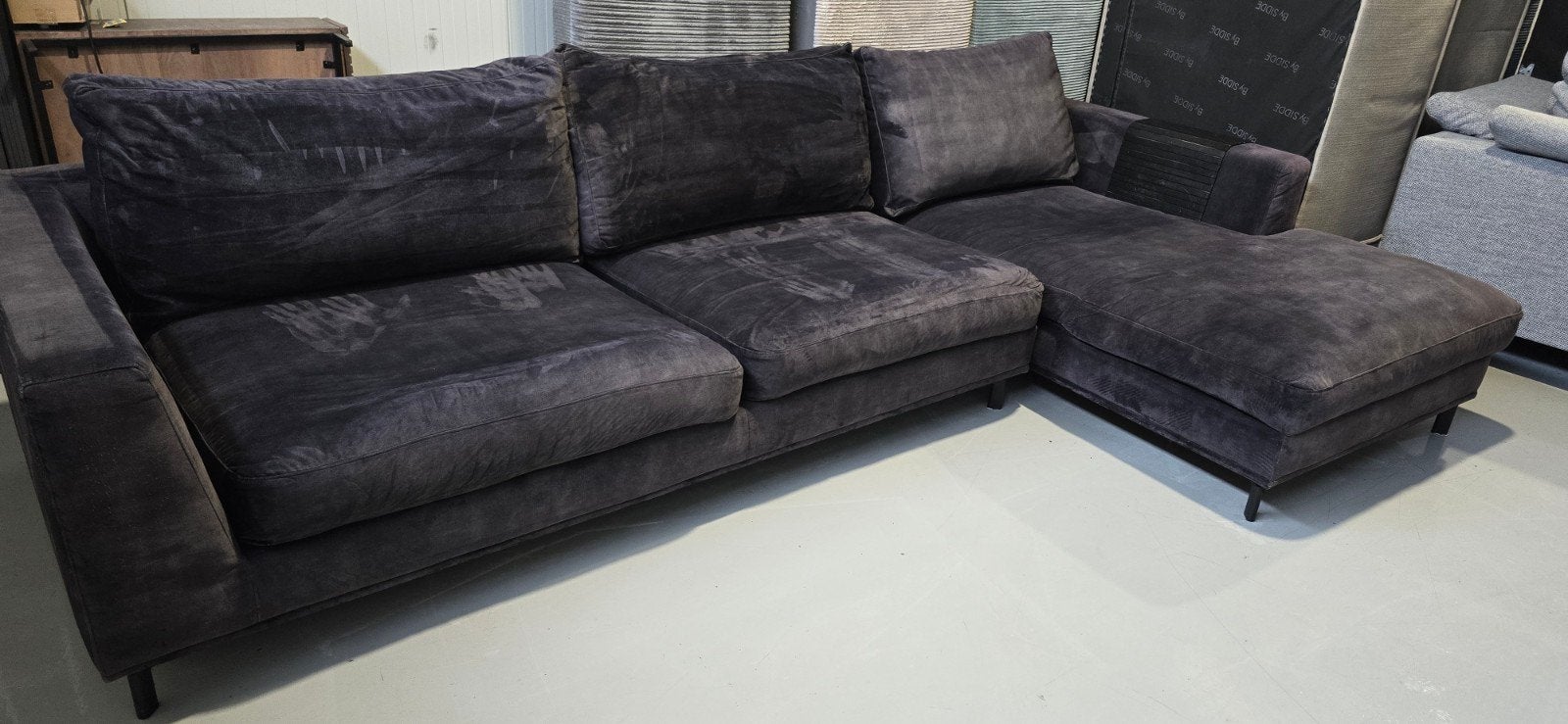 Hoekbank Carmen Room 108 Antraciet - Extra Breed & Diep, Modern, Comfortabel, Gebruikt, Onbekend, Ophalen of Verzenden
