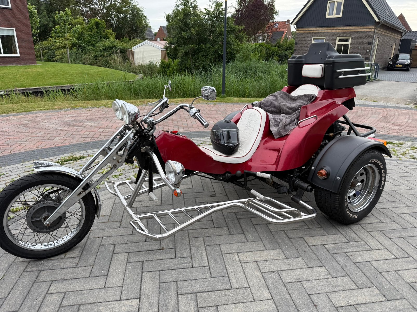 KRAUTER HIGHWAY Nieuwe Apk, trike 1997 driewieler ,, 4 cilinders, 1285 cc