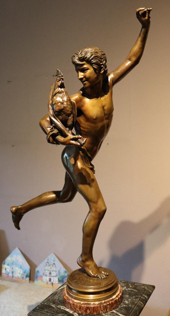 Groot 19e eeuws bronzen sculptuur, Ophalen