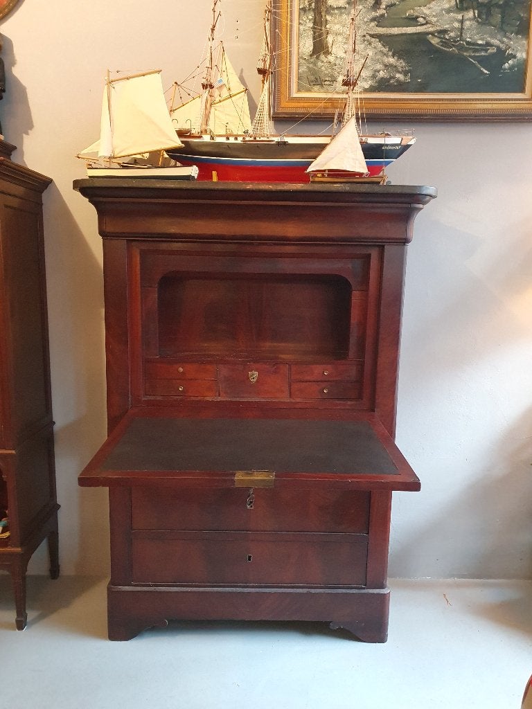 Franse mahonie klepsecretaire Louis Philippe, marmeren blad, Ophalen