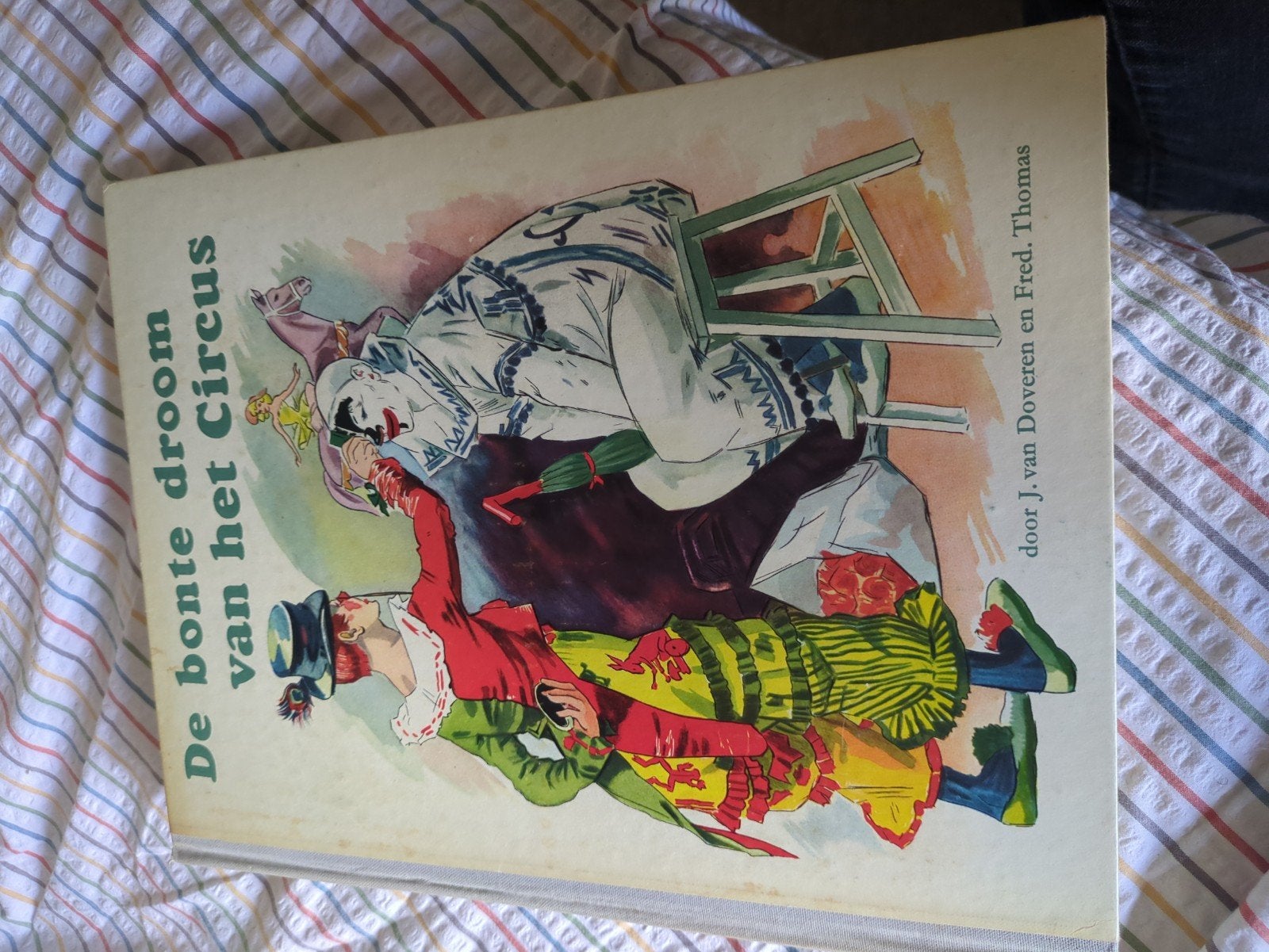 De bonte droom van het Circus - J. van Doveren & F. Thomas, Ophalen of Verzenden, Gelezen, J. van Doveren en Fred. Thomas, Fictie algemeen