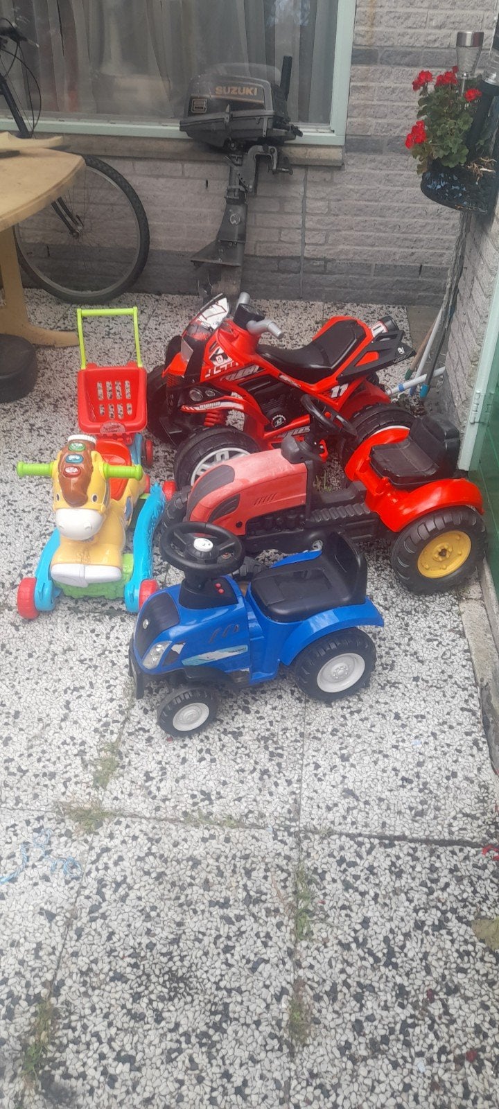 Diverse kinderrijvoertuigen: loopauto, tractor, quad, Ophalen of Verzenden, Gebruikt, Overige typen