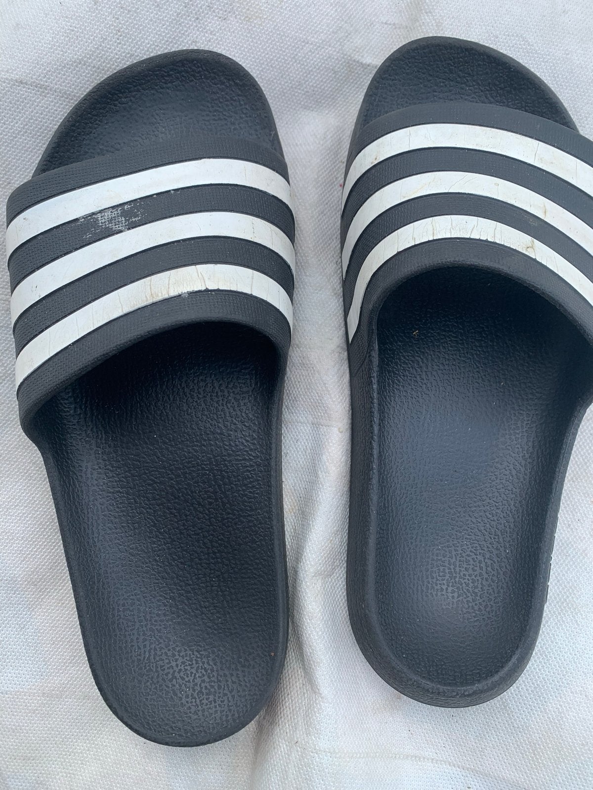 Adidas Slippers -maat 38, Ophalen of Verzenden, Gedragen, Zwart, Slippers