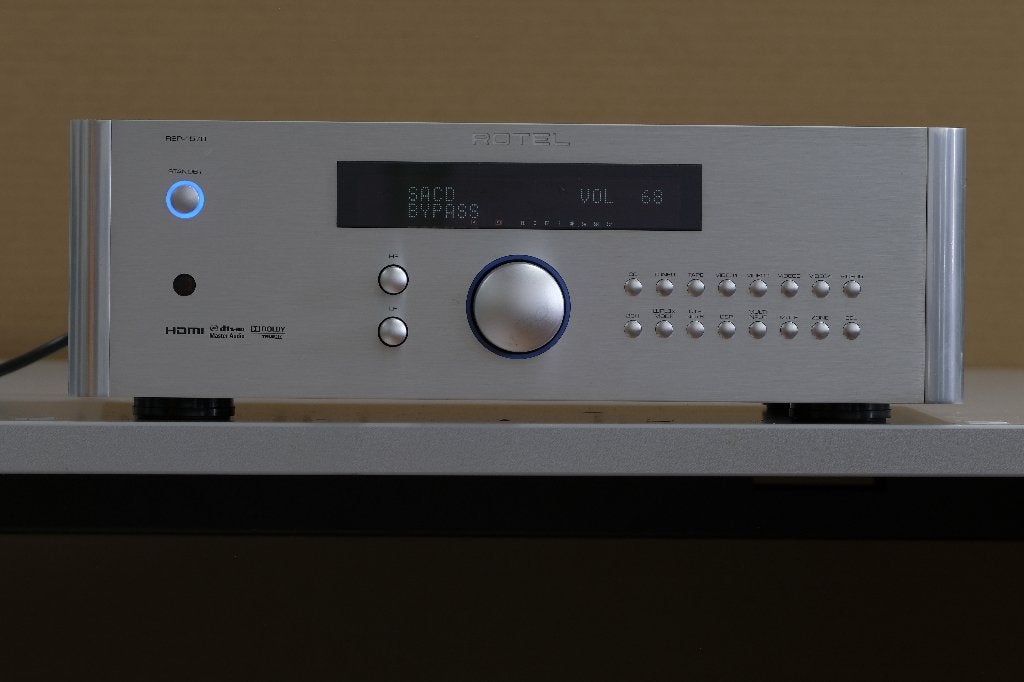Rotel RSP 1570, 7.1-systeem, Gebruikt, Blu-ray-speler, 70 watt of meer