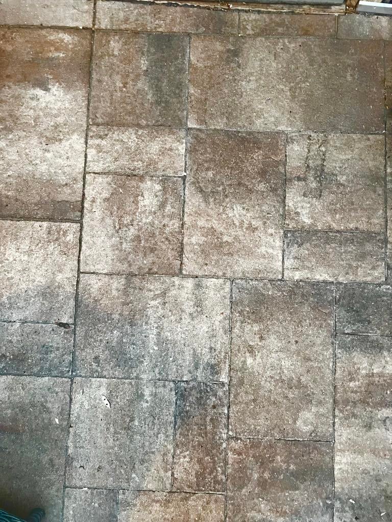Gratis 54 m’ Gebruikte terrastegels, diverse maten, beton, Tuin en Terras, Tegels en Klinkers, Gebruikt, Ophalen of Verzenden