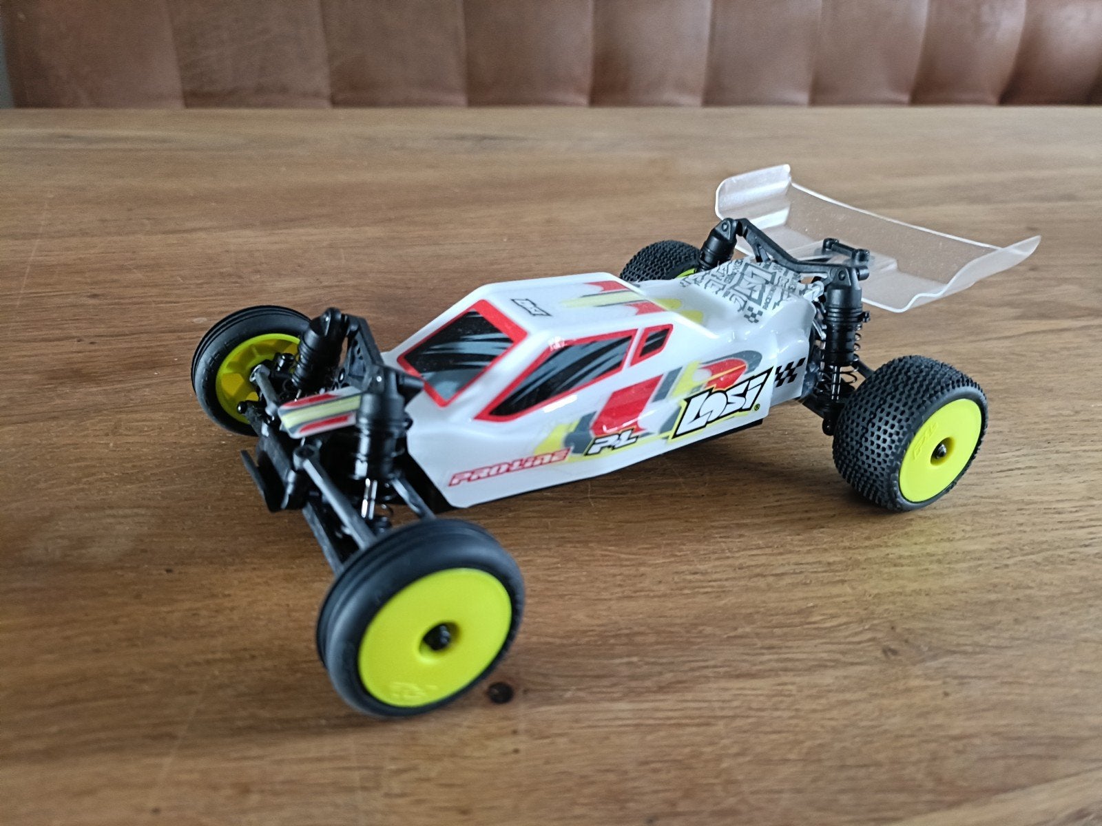 Losi Micro-B  (Nieuw), Hobby en Vrije tijd, Modelbouw | Radiografisch | Auto's, Nieuw, Auto offroad, Elektro, Schaal 1:24, RTR (Ready to Run)