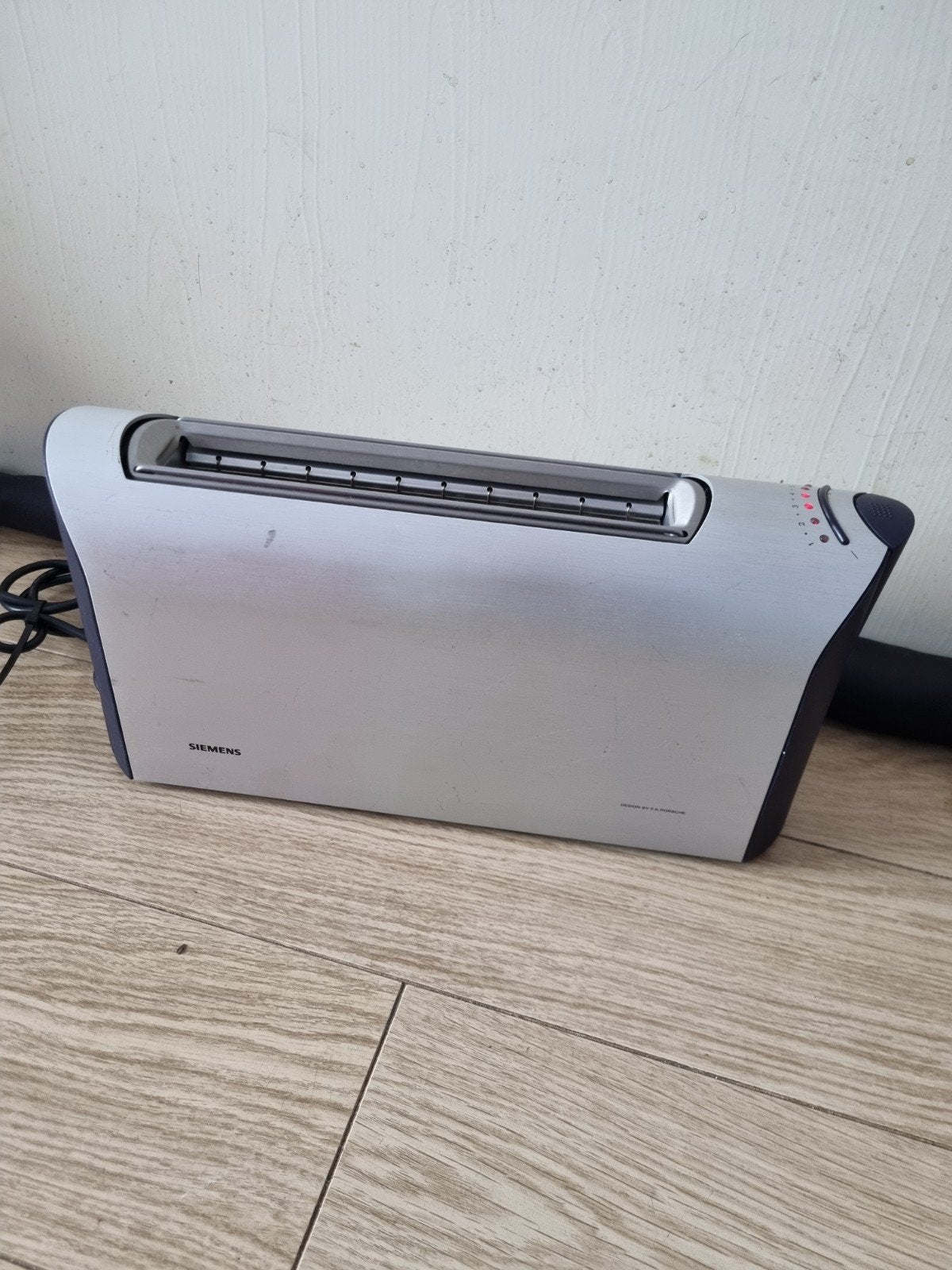 Siemens broodrooster bij porsche design, Ophalen of Verzenden