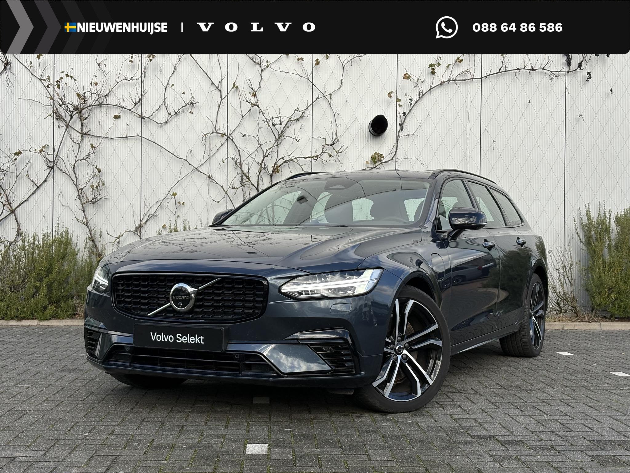 Volvo V90 2.0 T8 Plug-in hybrid AWD Ultra Dark | Adaptieve C, Automaat, 12 maanden, Euro 6, 4 cilinders