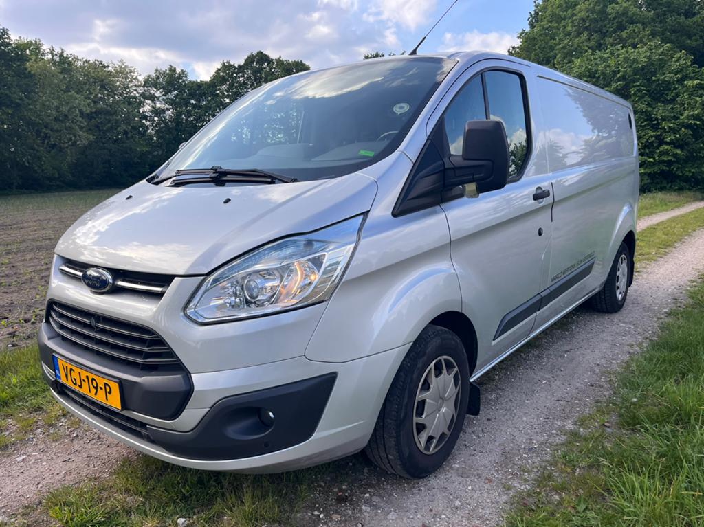 Ford Custom L2H1 2.2 Tdci 3-zits Leder, Airco, Dakdrager, Voorwielaandrijving, Euro 5, 101 pk, 4 cilinders