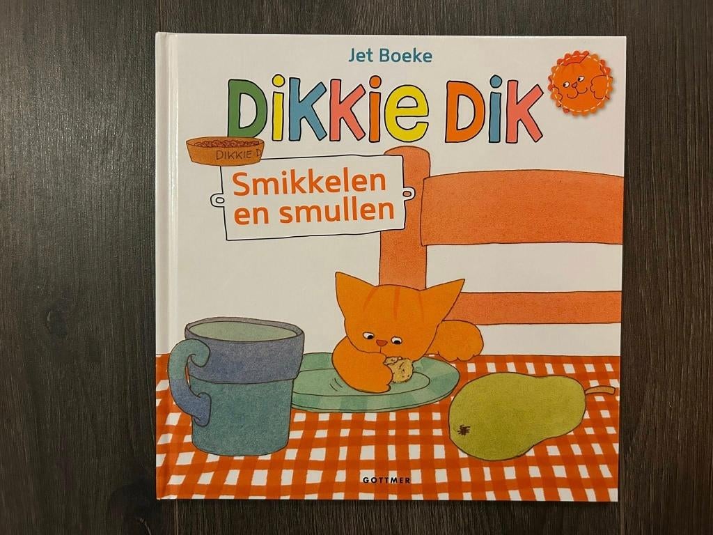 Dikkie Dik smikkelen en smullen - Jet Boeke, Ophalen of Verzenden, Gelezen, Fictie algemeen, Voorleesboek