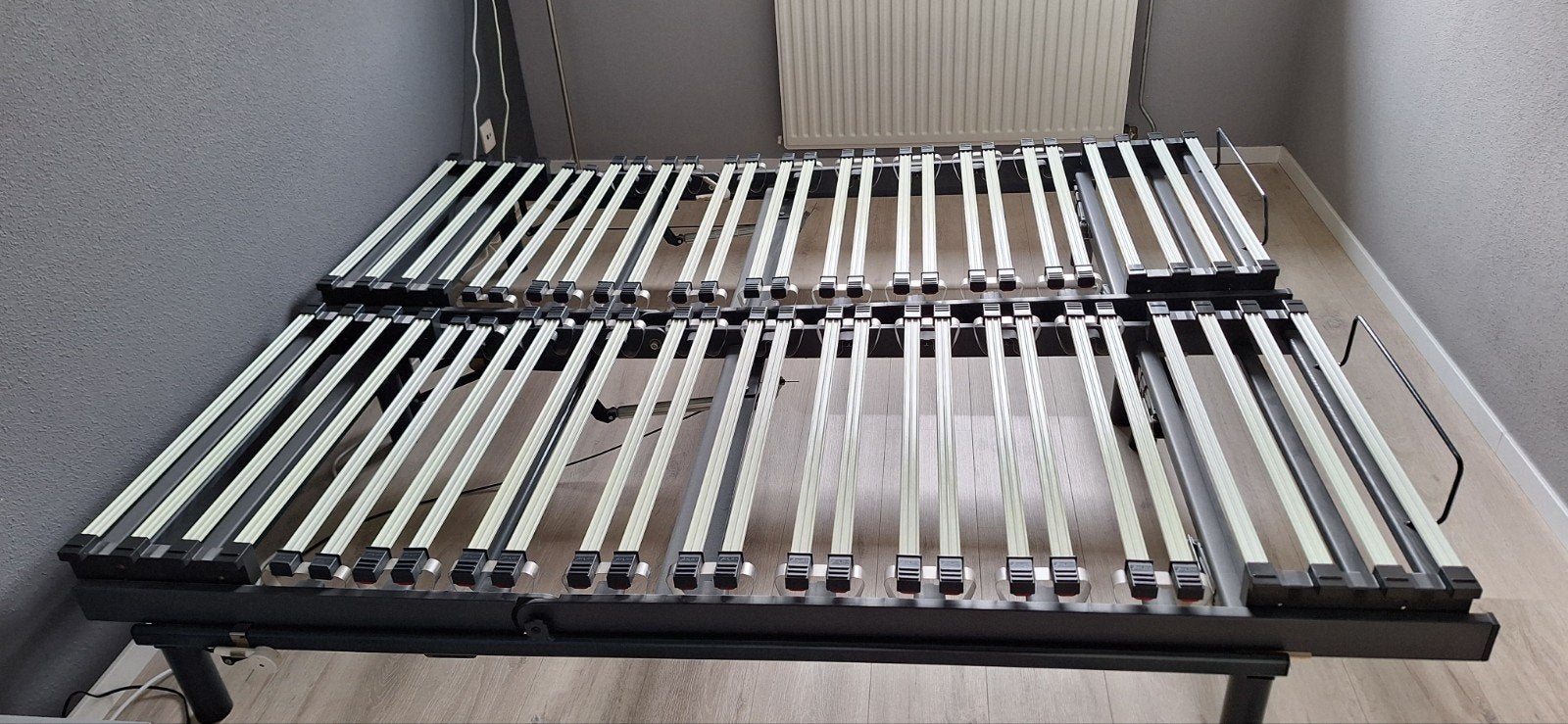 2 losse bedden 90x210 verstelbare bedbodem Acor Flex, Ophalen, Eenpersoons, 90 cm