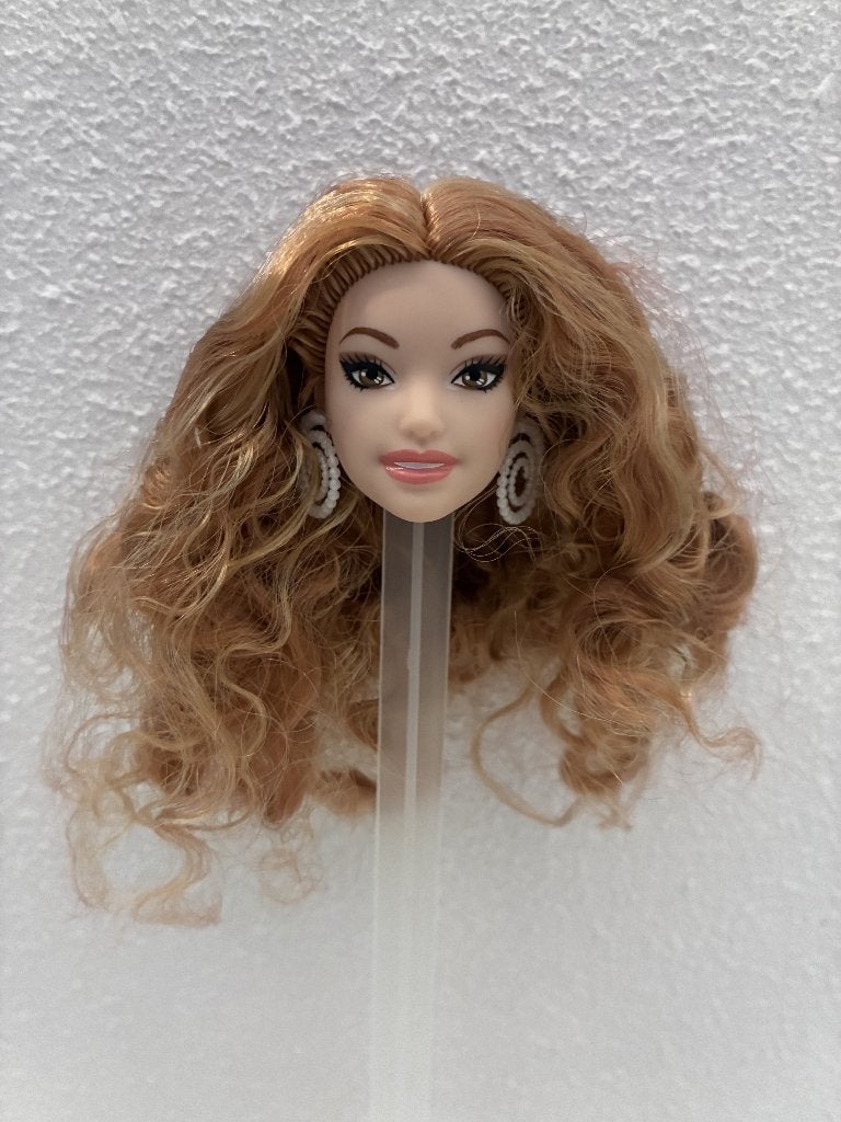 Barbie Basics You Create 003 Hoofd, Ophalen of Verzenden, Zo goed als nieuw, Fashion Doll
