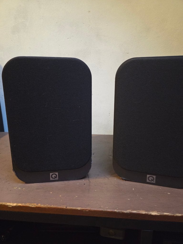 Q Acoustics 3010 bookshelf speakers, Zo goed als nieuw, 60 tot 120 watt, Boekenplank luidspreker, Ophalen