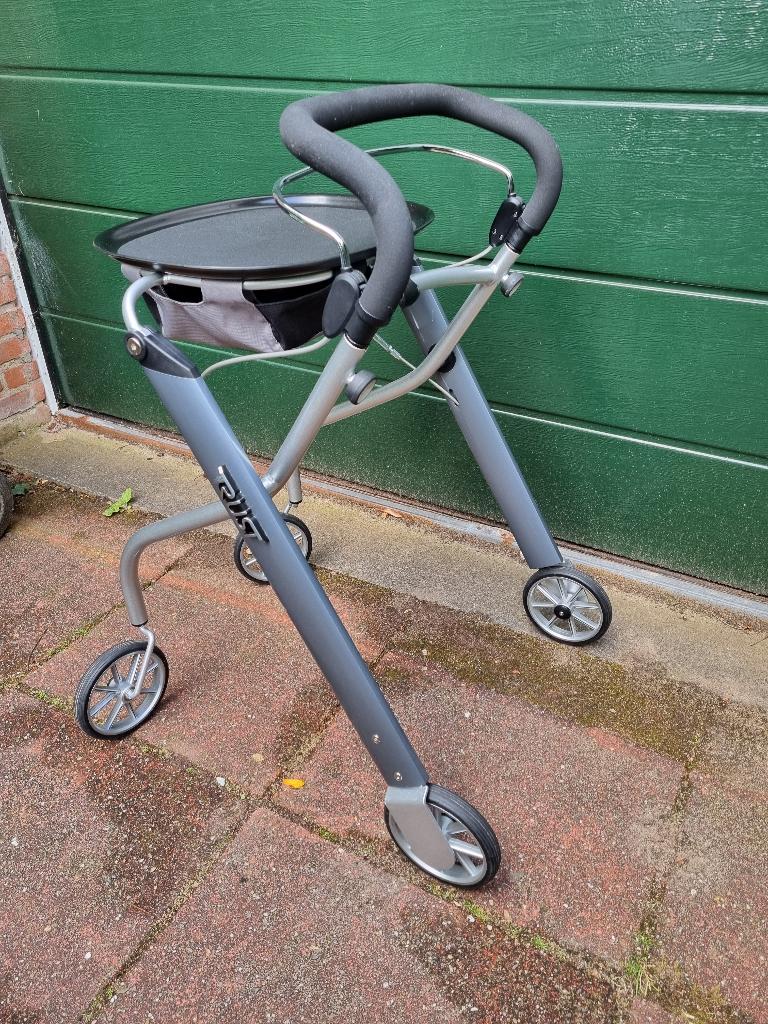 Binnen rollator Trust Care Let's Go Indoor Rollator, Ophalen, Lichtgewicht, Zo goed als nieuw