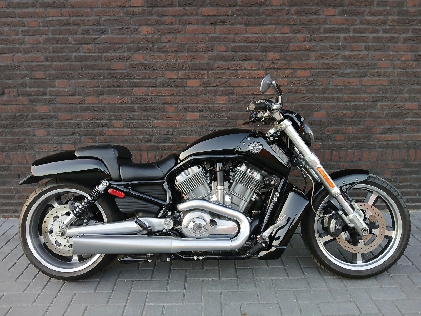 Harley Davidson VRSCF V-ROD MUSCLE ABS (INRUIL), 2 cilinders, Occasion, Chopper, Particulier