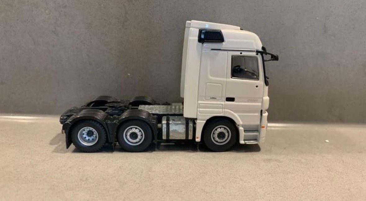 Nieuw, tekno mercedes MP3 white line, Ophalen of Verzenden, Zo goed als nieuw, Bus of Vrachtwagen, Tekno