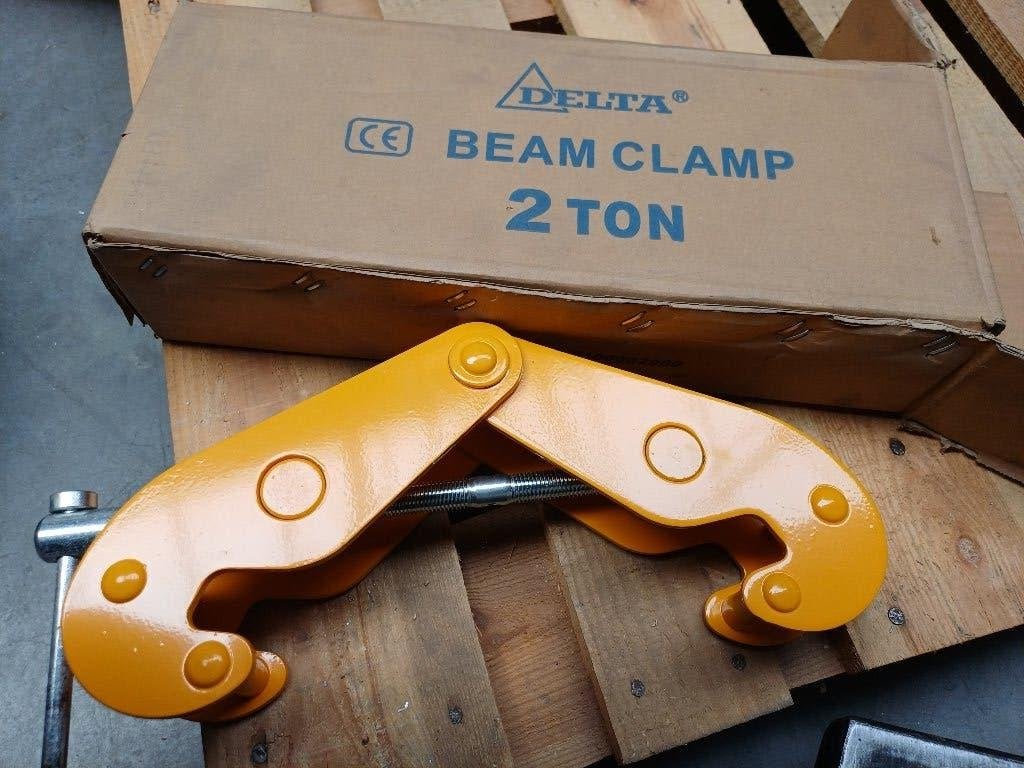Balkenklem 2 ton, Ophalen, Zo goed als nieuw, Handmatig