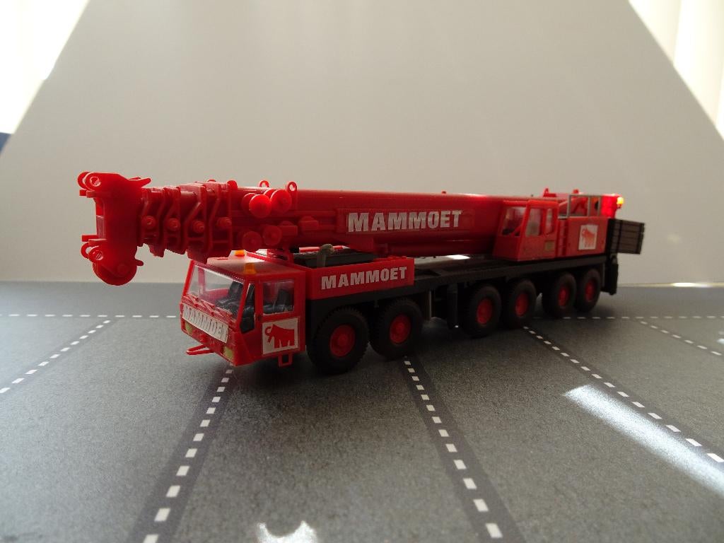 700 kibri kraan mammoet 6 assig niet uitschuifbaar 1:87 truc, Ophalen of Verzenden, Gebruikt, Bus of Vrachtwagen, Overige merken