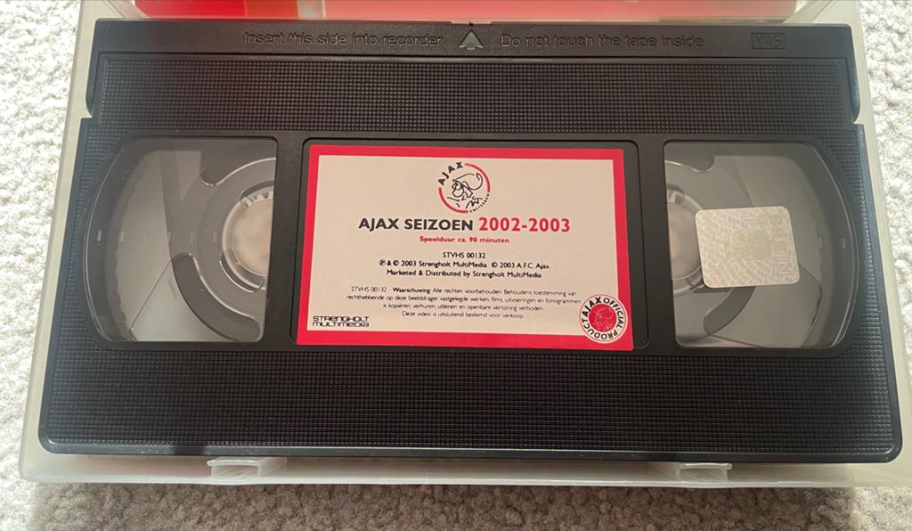 Ajax Seizoen 2002-2003 VHS - Officiële Seizoensoverzicht, Ophalen of Verzenden, Gebruikt