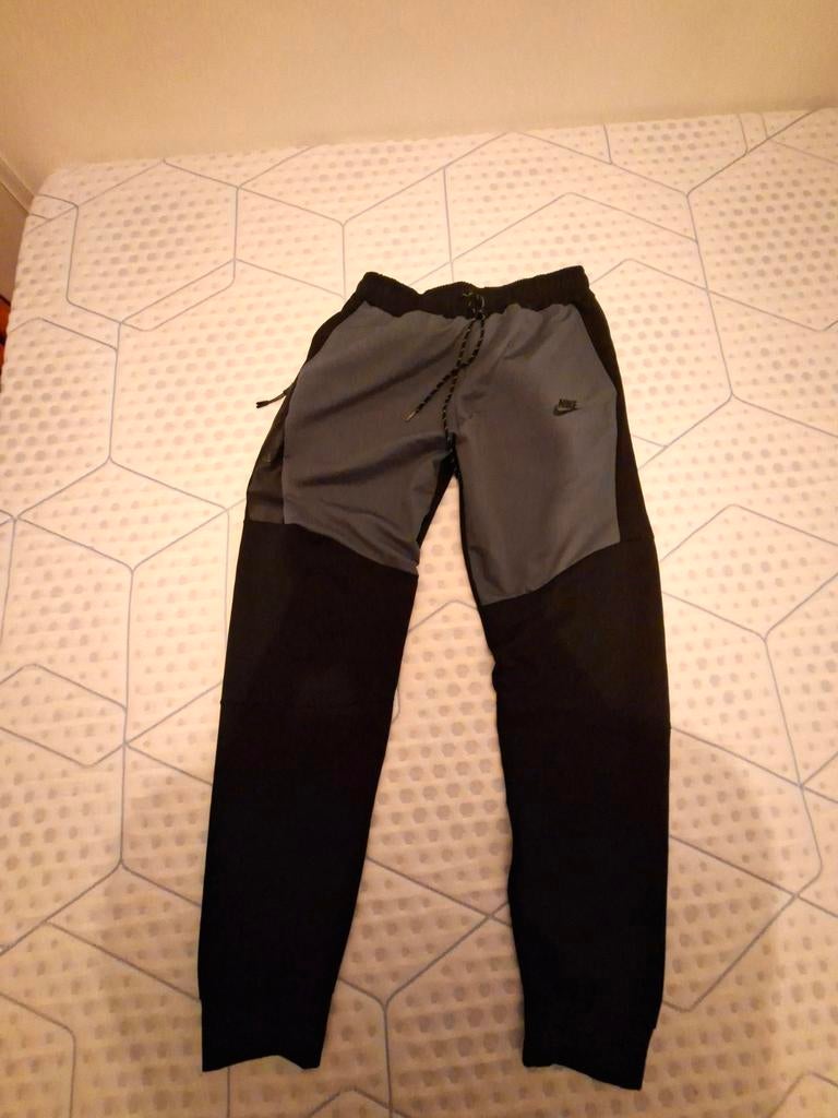 Blauw Nike trainingspak - Zo goed als nieuw - Maat L (kind), Ophalen, Zo goed als nieuw, Nike, Jongen of Meisje
