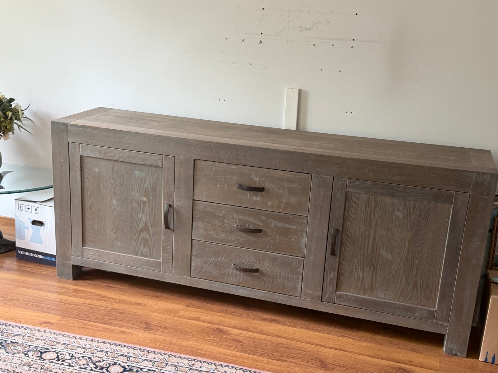 Stijlvol dressoir van hout met lades en deuren, Ophalen, Gebruikt, 150 tot 200 cm, Eikenhout