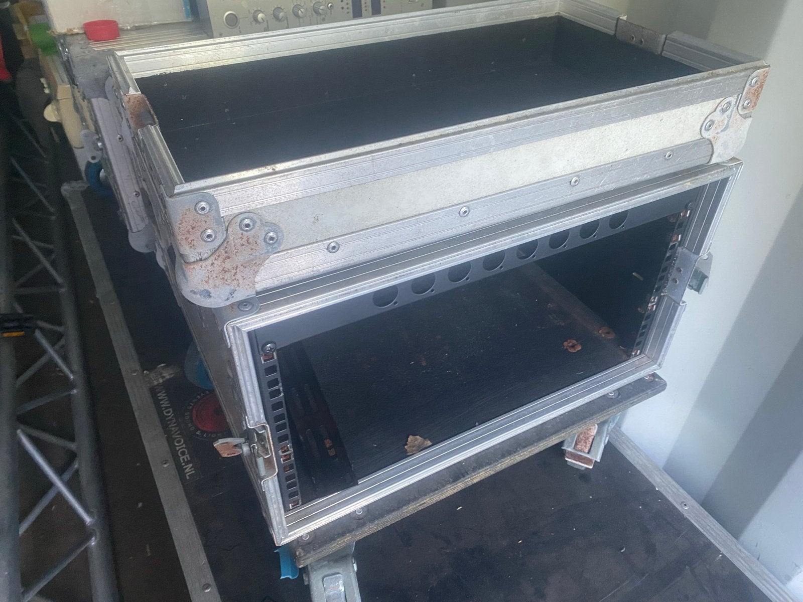 Rackcase 6 HE op wielen - Handgemaakt, goede staat, Gebruikt, Speaker of Versterker, Ophalen of Verzenden, Nvt